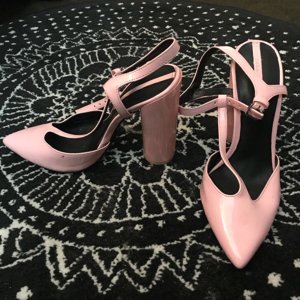 Like new ZARA pink gorgeous heels